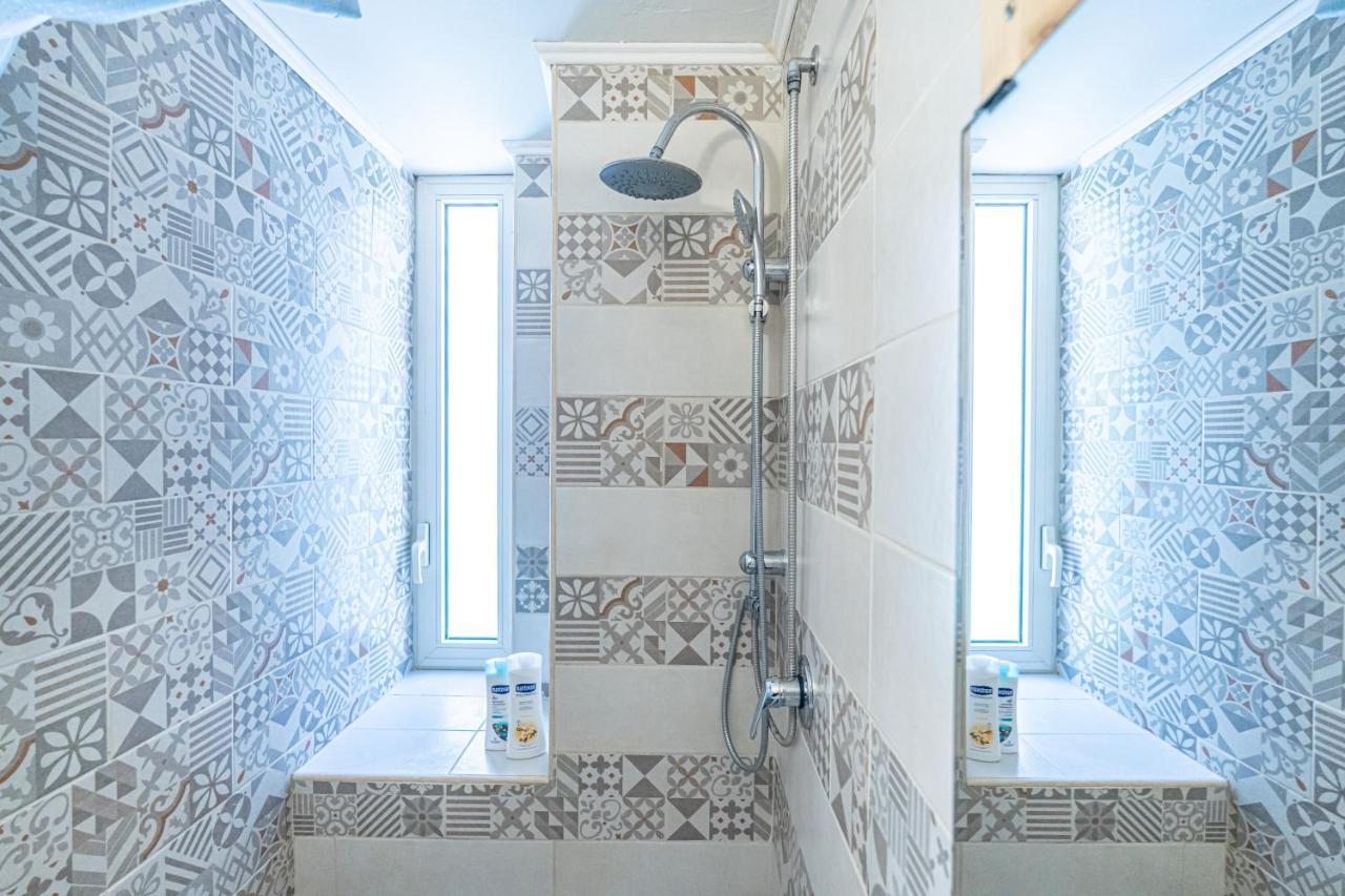 Casa Vacanze Decumano 18 ナポリ エクステリア 写真