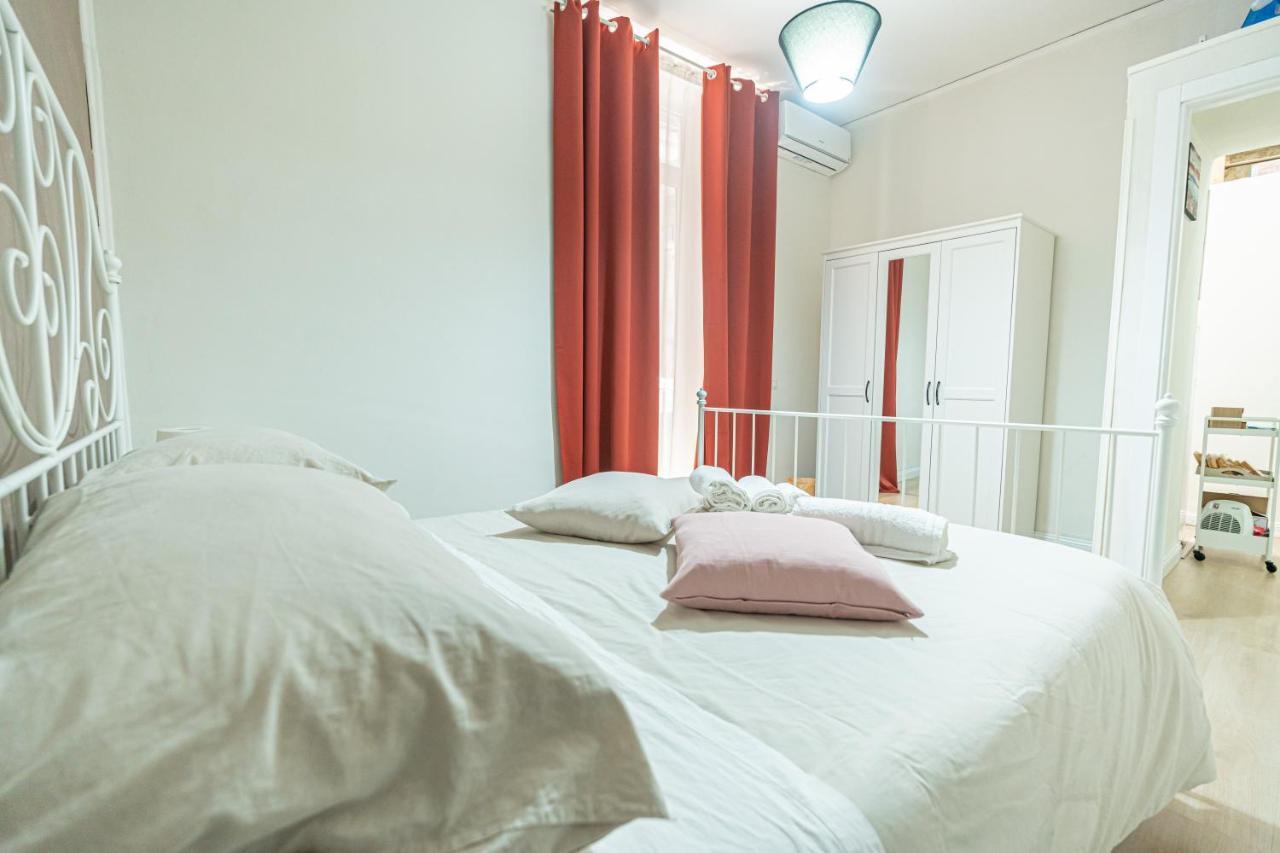 Casa Vacanze Decumano 18 ナポリ エクステリア 写真